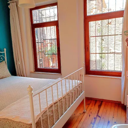 Kunterbunt Istanbul Apartment Exterior photo